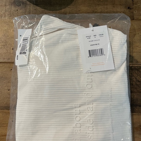 *NWT* Andie The Asbury Rib One Piece Swimsuit in Coco Ivory Size M - Picture 10 of 10